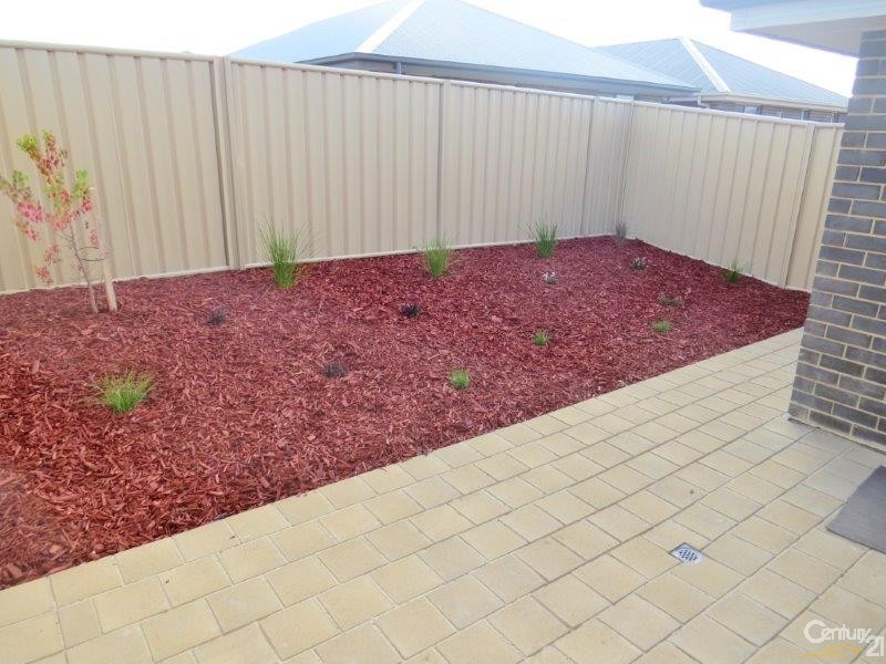 15 Halton Court, Seaford Meadows SA 5169