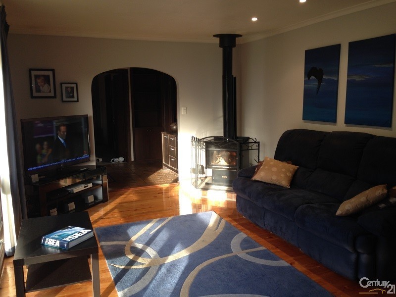 22 Leonard Road, Morphett Vale SA 5162