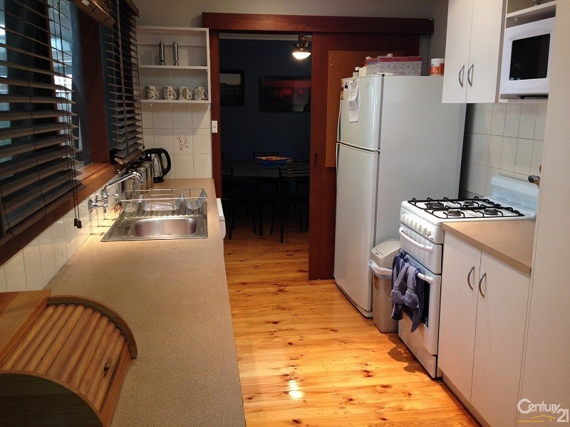 22 Leonard Road, Morphett Vale SA 5162