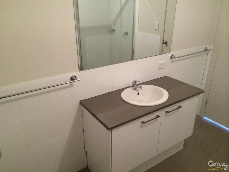 1/408 Sand Street, Seaford Meadows SA 5169