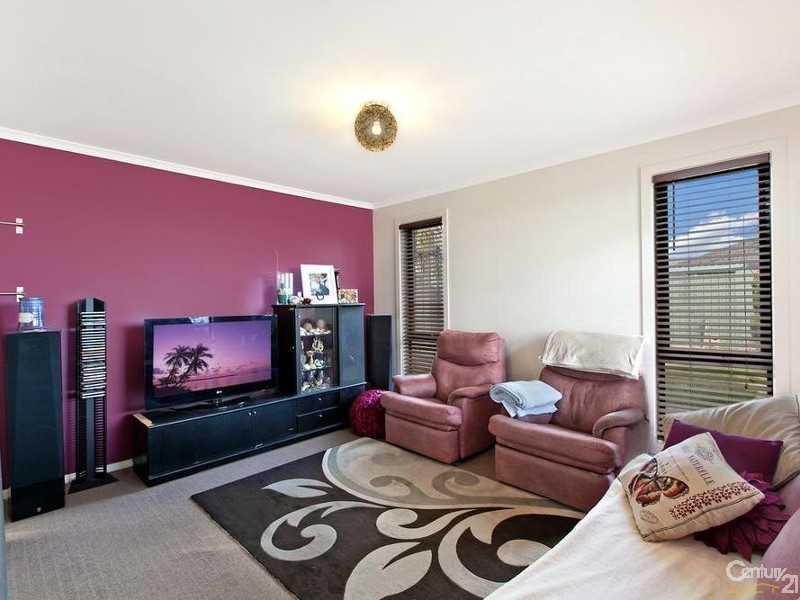 16 Antonio Street, Huntfield Heights SA 5163