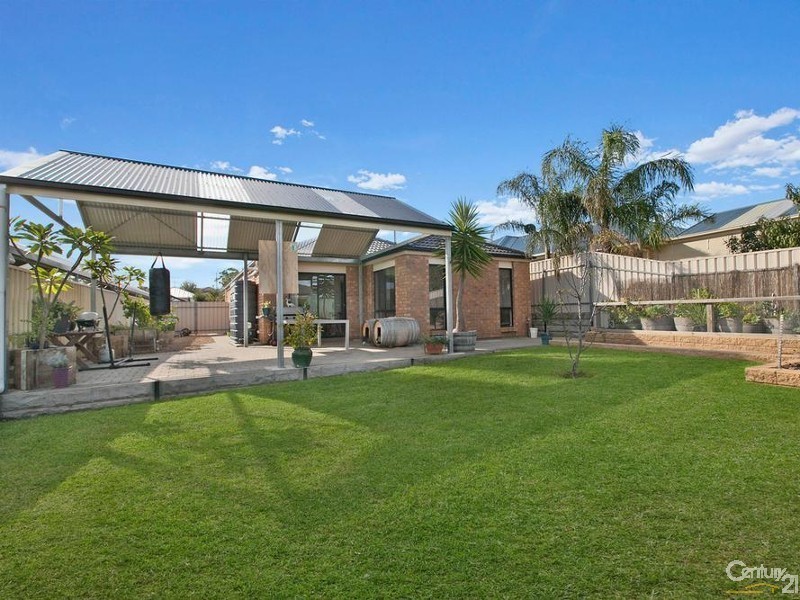 16 Antonio Street, Huntfield Heights SA 5163
