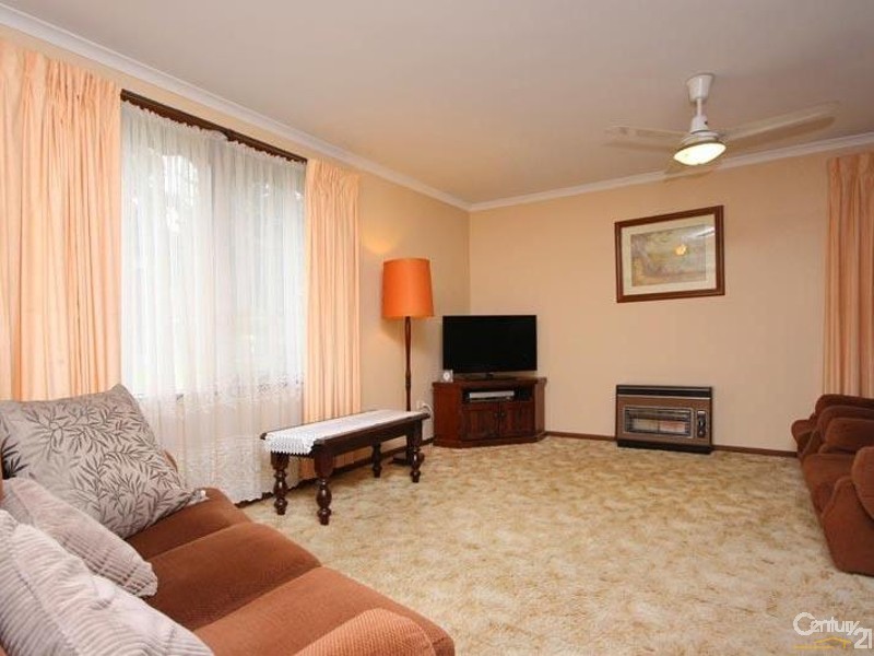 18 Itala Crescent, Hackham West SA 5163