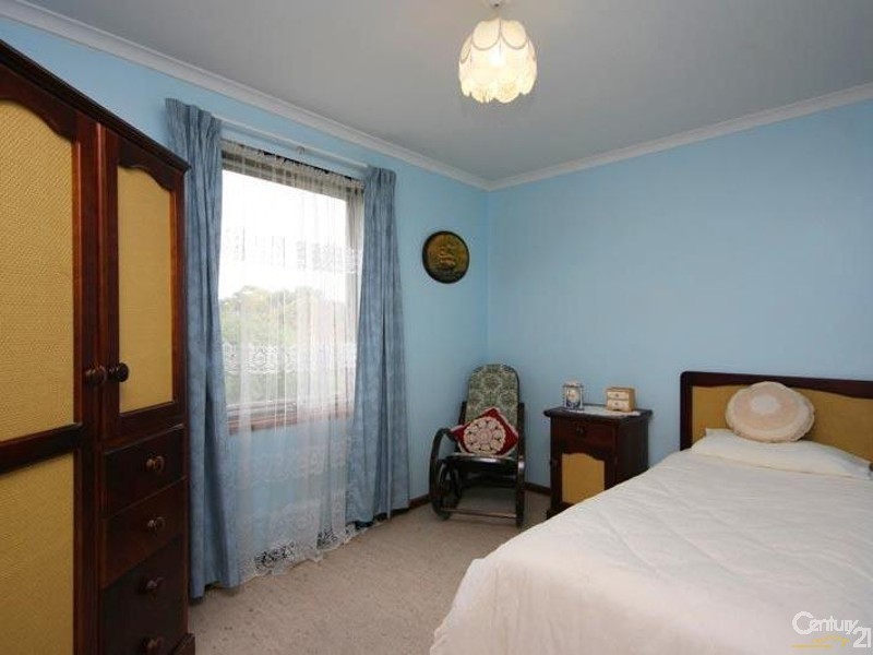 18 Itala Crescent, Hackham West SA 5163