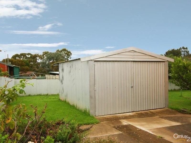 18 Itala Crescent, Hackham West SA 5163