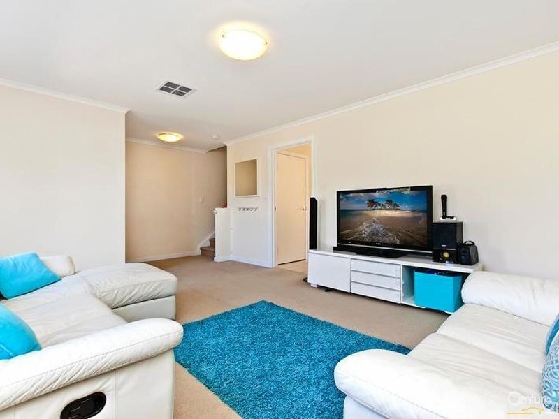28 Grey Box Avenue, Noarlunga Centre SA 5168