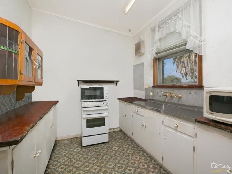 21 Vincent Street, Christies Beach SA 5165