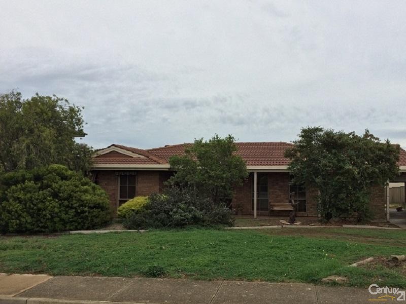 15 Nannigai Drive, Hallett Cove SA 5158