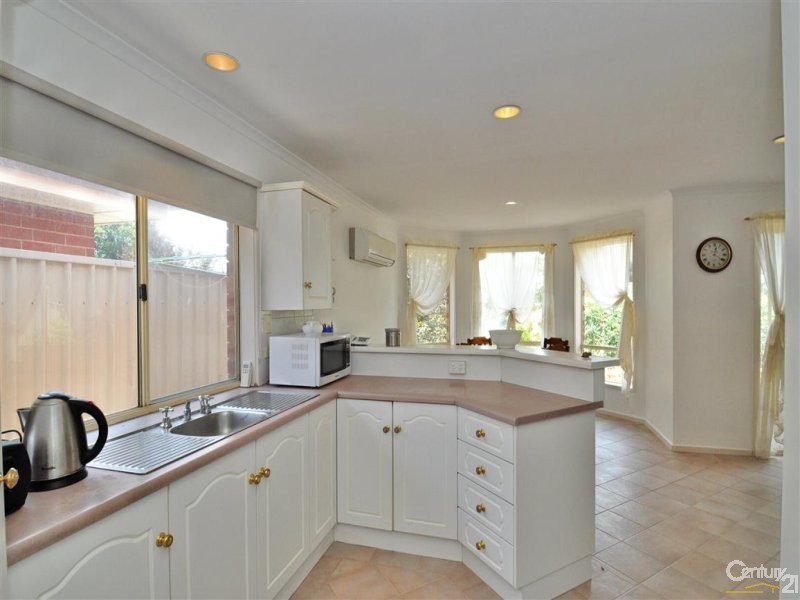 15 Gabriella Victoria Avenue, Woodcroft SA 5162