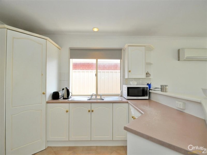 15 Gabriella Victoria Avenue, Woodcroft SA 5162