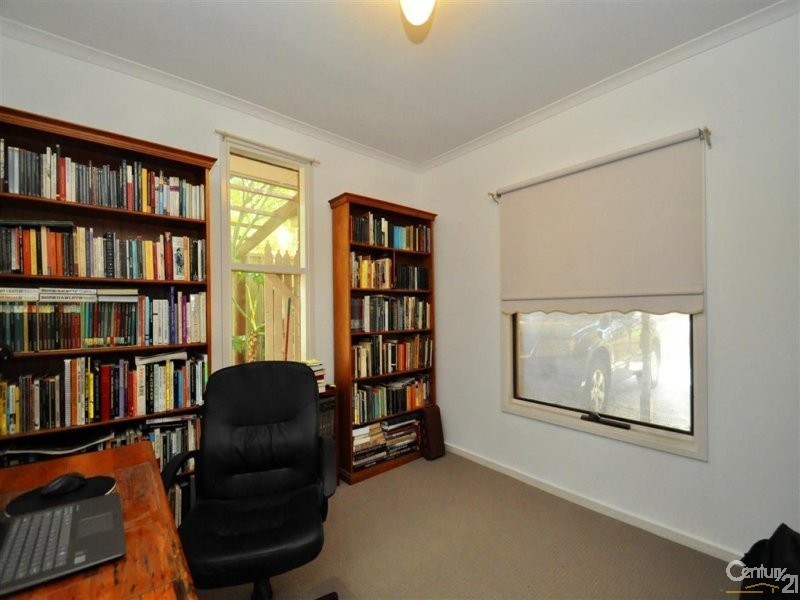 15 Gabriella Victoria Avenue, Woodcroft SA 5162