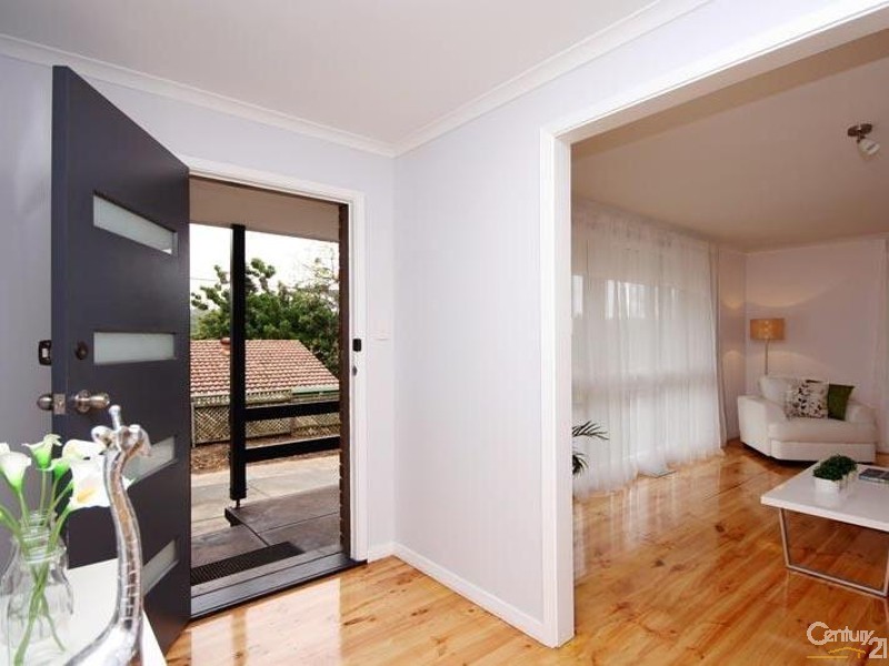 7 Dew Street, Aberfoyle Park SA 5159