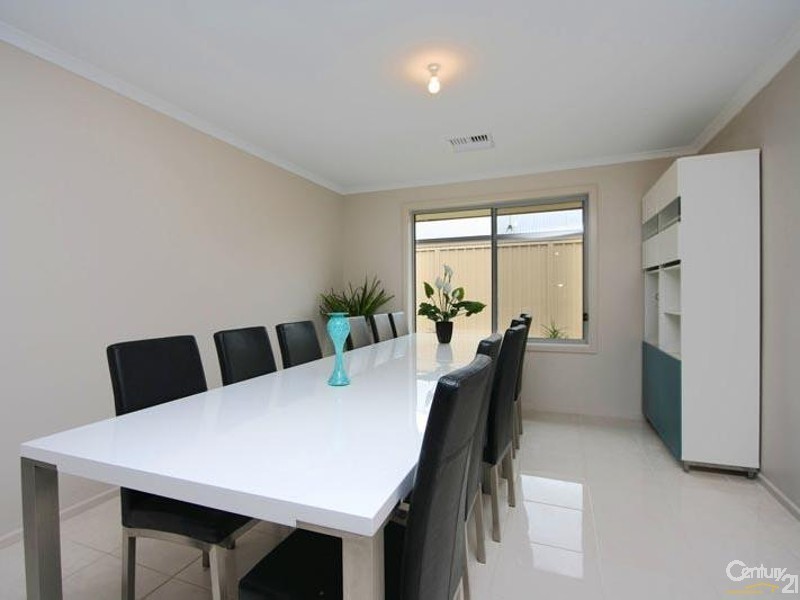 13 Miranda Place, Seaford Meadows SA 5169