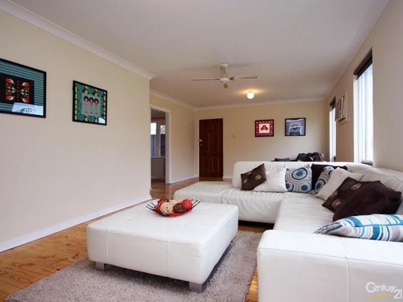 41 Haseldene Drive, Christie Downs SA 5164