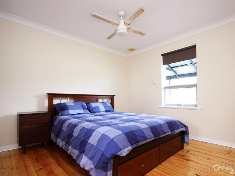 41 Haseldene Drive, Christie Downs SA 5164