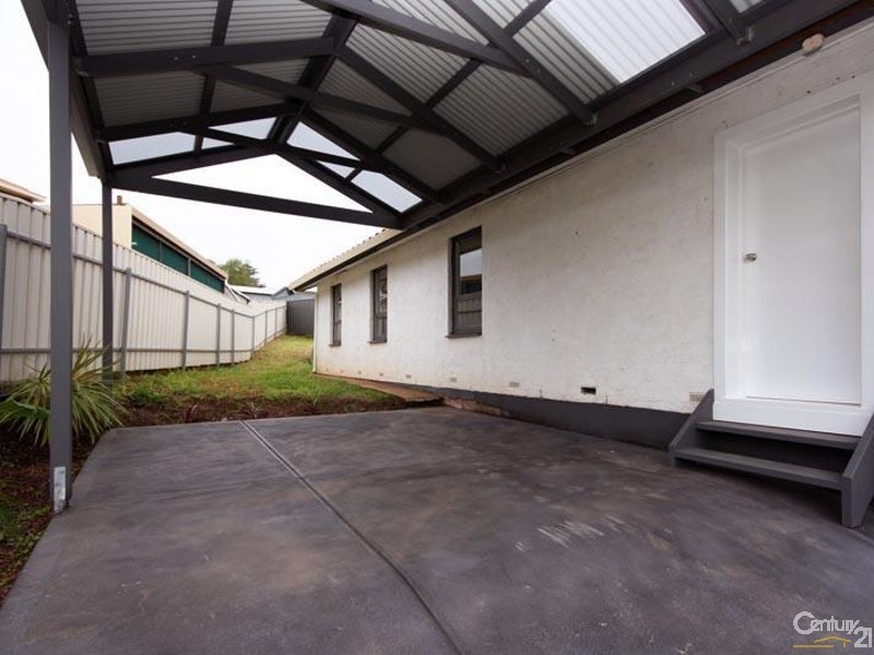 41 Haseldene Drive, Christie Downs SA 5164