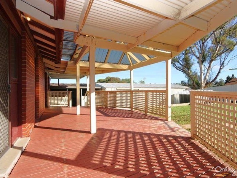 15 Gabrenol Court, Noarlunga Downs SA 5168