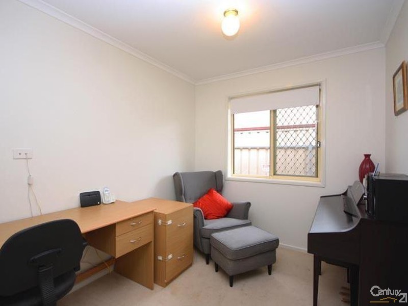 21 Mullen Close, Woodcroft SA 5162