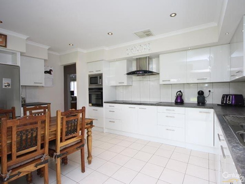 13 Alice Crescent, Morphett Vale SA 5162