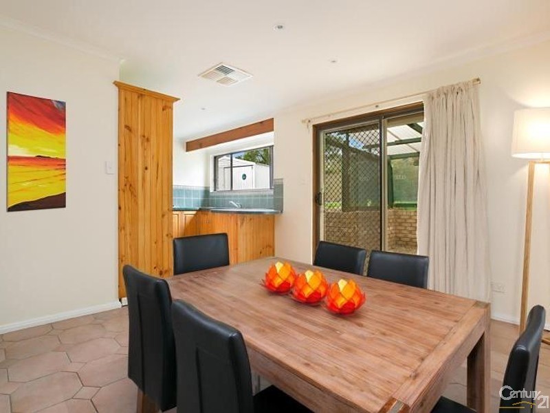 4 Lorikeet Court, Happy Valley SA 5159