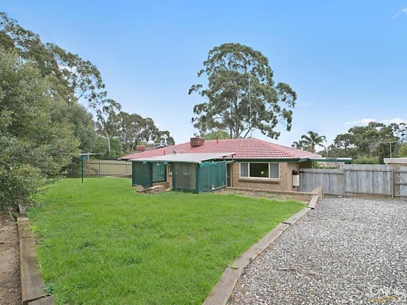 4 Lorikeet Court, Happy Valley SA 5159