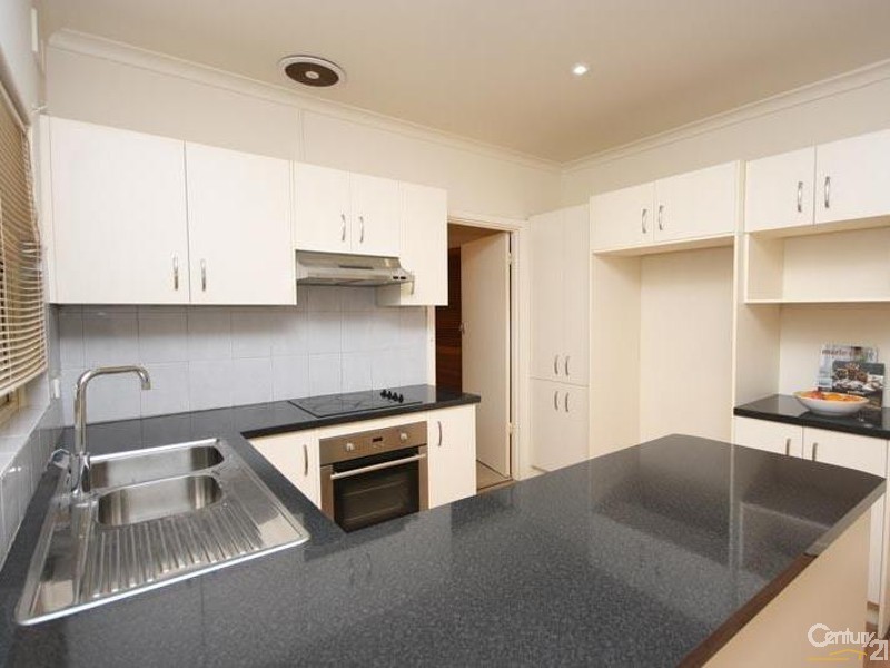 140 Reynell Road, Woodcroft SA 5162