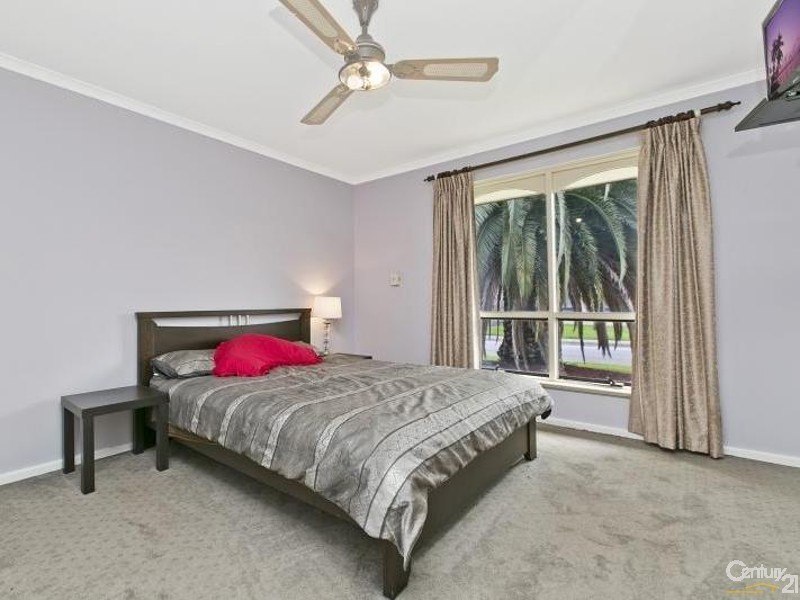 14 Cunningham Street, Morphett Vale SA 5162