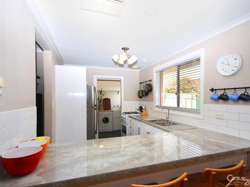 24 Mildara Close, Woodcroft SA 5162