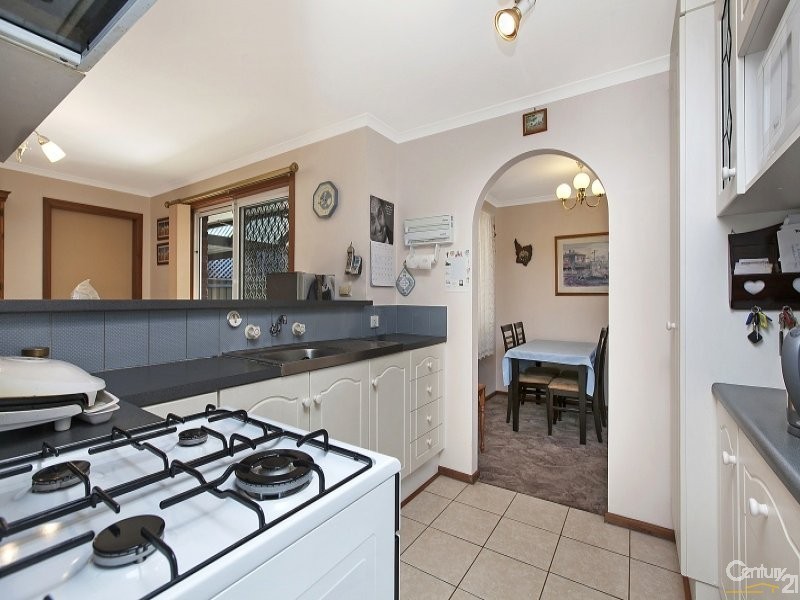 16 ALLMAN AVE, Woodcroft SA 5162
