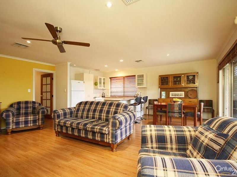 2 Crittenden Road, Morphett Vale SA 5162