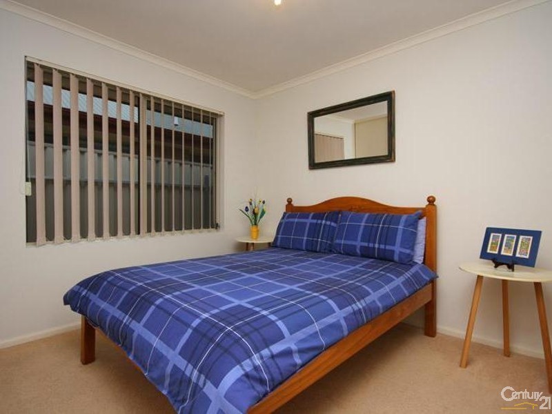 2 Crittenden Road, Morphett Vale SA 5162