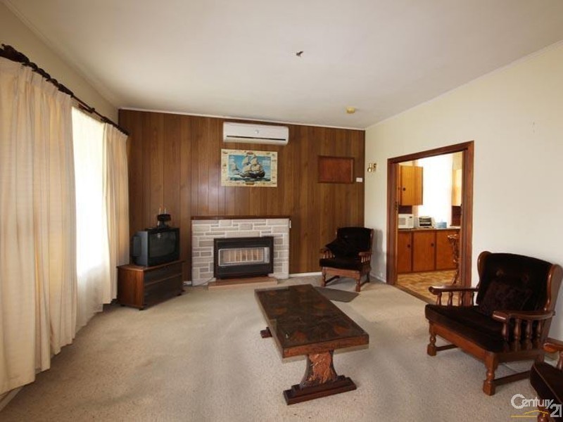 4 Seaforth Avenue, Dover Gardens SA 5048