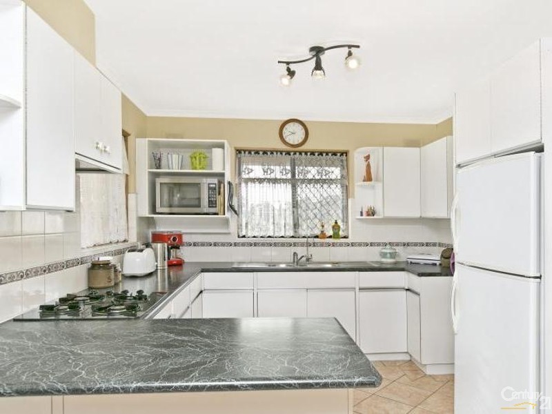 36 Booth Avenue, Morphett Vale SA 5162