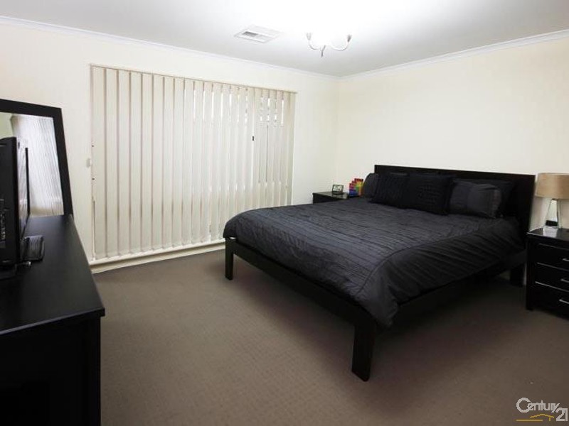 28A Naldera Crescent, Seacliff Park SA 5049