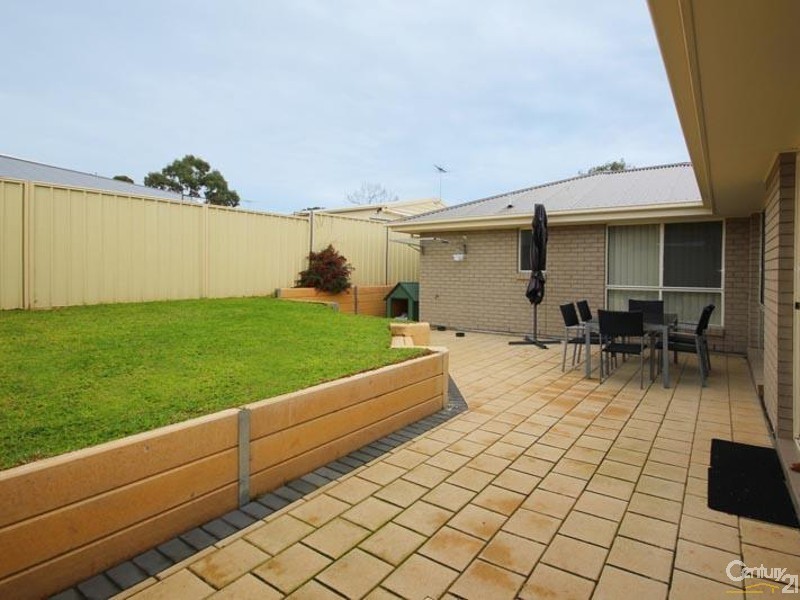 28A Naldera Crescent, Seacliff Park SA 5049