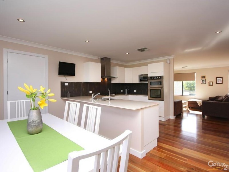 23 Starboard Road, Seaford SA 5169