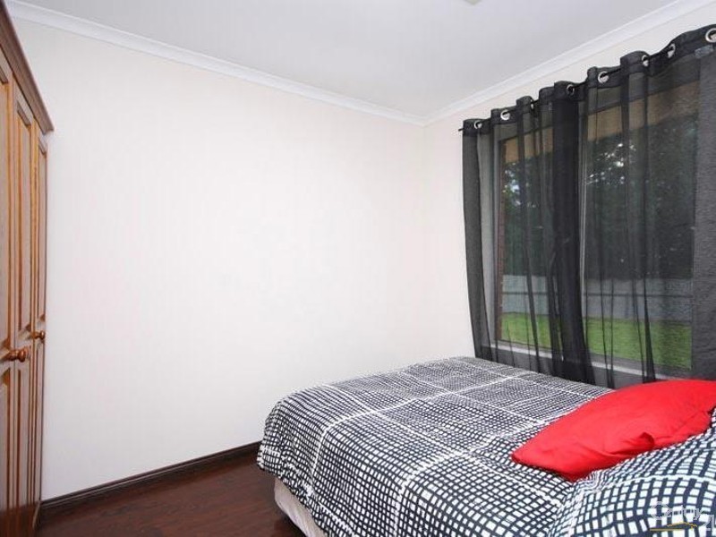 13 Montreal Street, Morphett Vale SA 5162