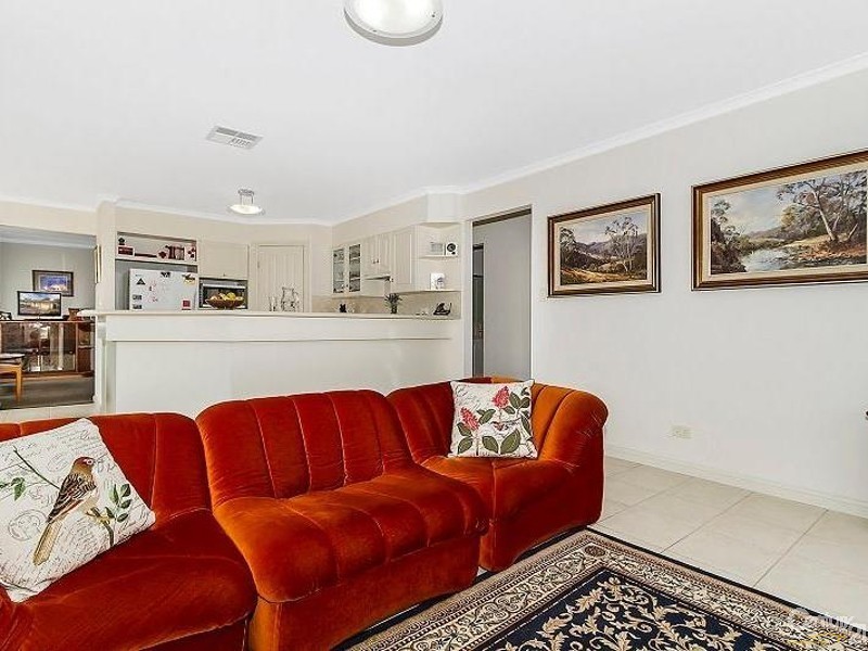 2 Spencer Court, Flagstaff Hill SA 5159