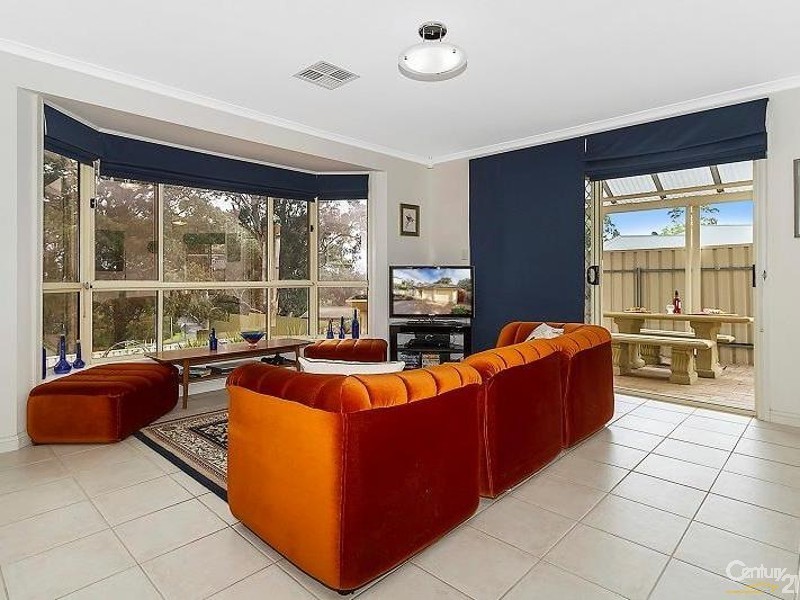 2 Spencer Court, Flagstaff Hill SA 5159