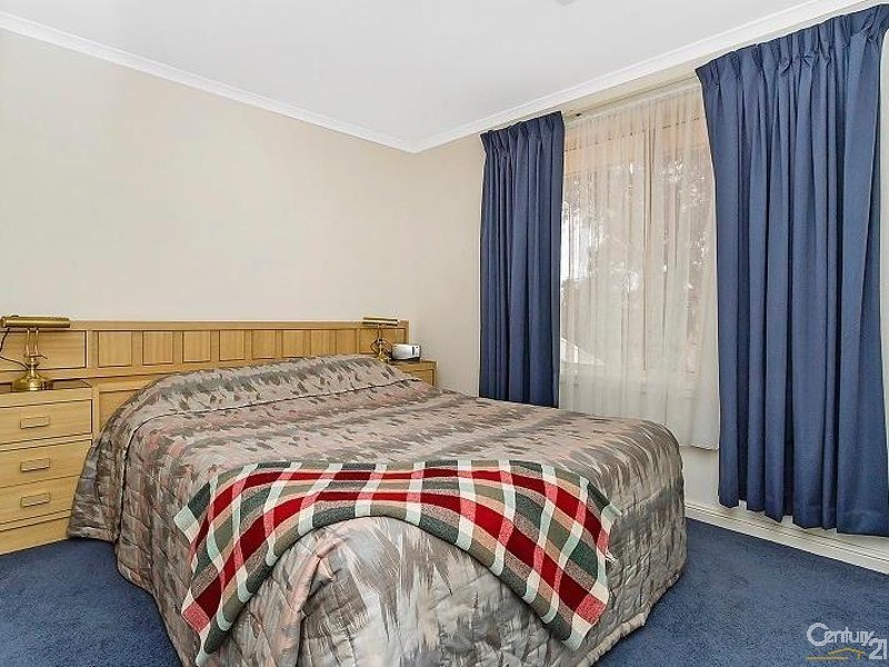 2 Spencer Court, Flagstaff Hill SA 5159