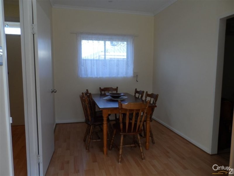 4 Dorothea Street, Christies Beach SA 5165