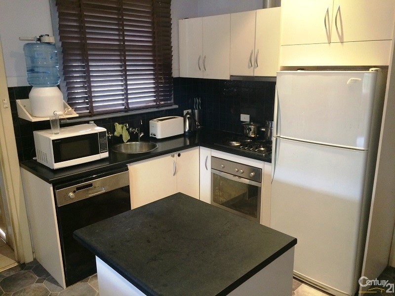 21 Bahloo Avenue, Mitchell Park SA 5043