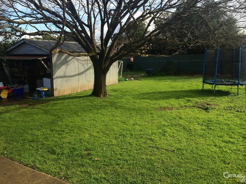 21 Bahloo Avenue, Mitchell Park SA 5043