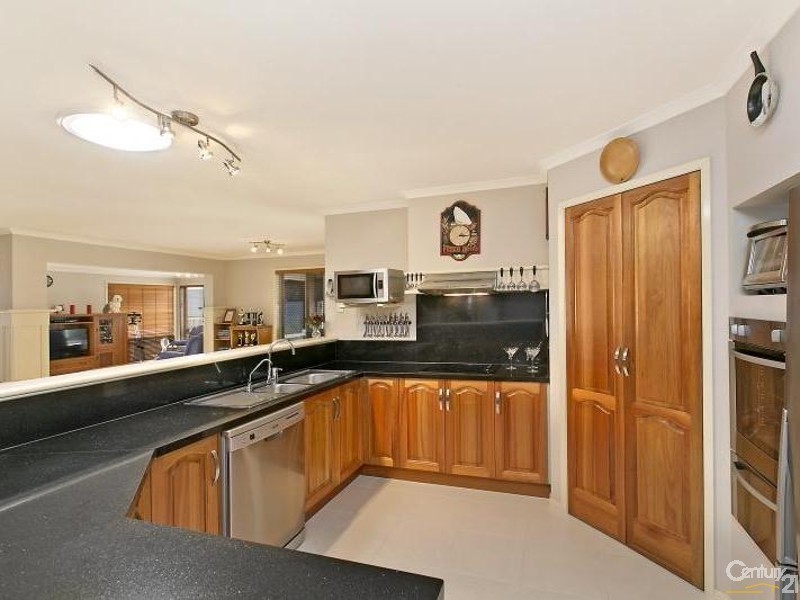 47 Burlington Road, Hallett Cove SA 5158
