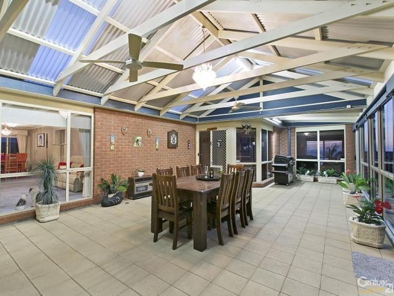 47 Burlington Road, Hallett Cove SA 5158