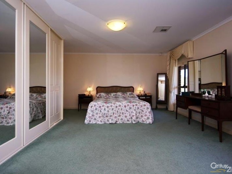 54 Glendale Drive, Flagstaff Hill SA 5159