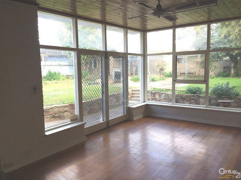 282  Seacombe Road, Seacliff Park SA 5049