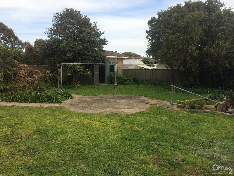 282  Seacombe Road, Seacliff Park SA 5049