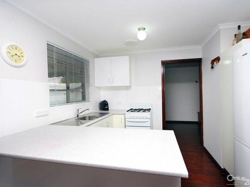 13 Montreal Street, Morphett Vale SA 5162