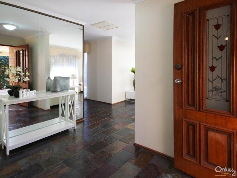 2 Concord Drive, Old Reynella SA 5161